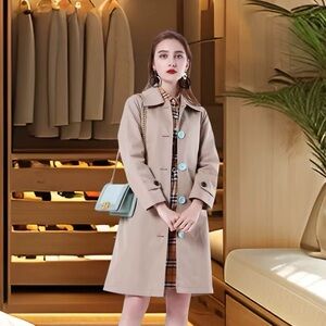 Elegant Beige Women's Trench Coat